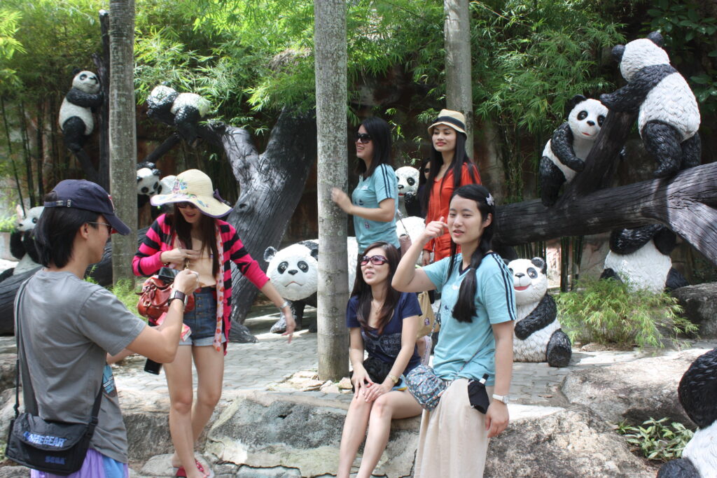 พัทยา 2 วัน 1 คืน, Tour 5G - บริษัท โซดา เมนเนจเมนท์ จำกัด,