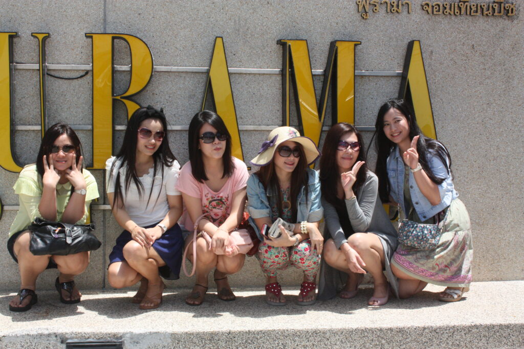 พัทยา 2 วัน 1 คืน, Tour 5G - บริษัท โซดา เมนเนจเมนท์ จำกัด,