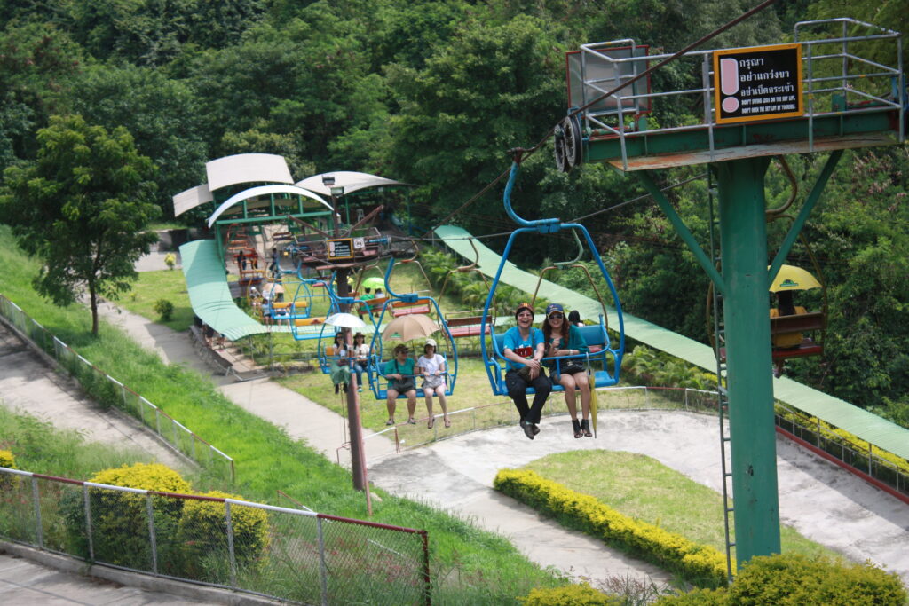 ปากช่อง 2 วัน 1 คืน, Tour 5G - บริษัท โซดา เมนเนจเมนท์ จำกัด,