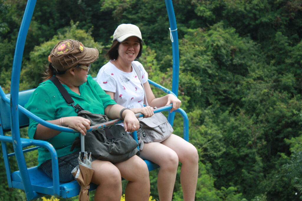 ปากช่อง 2 วัน 1 คืน, Tour 5G - บริษัท โซดา เมนเนจเมนท์ จำกัด,