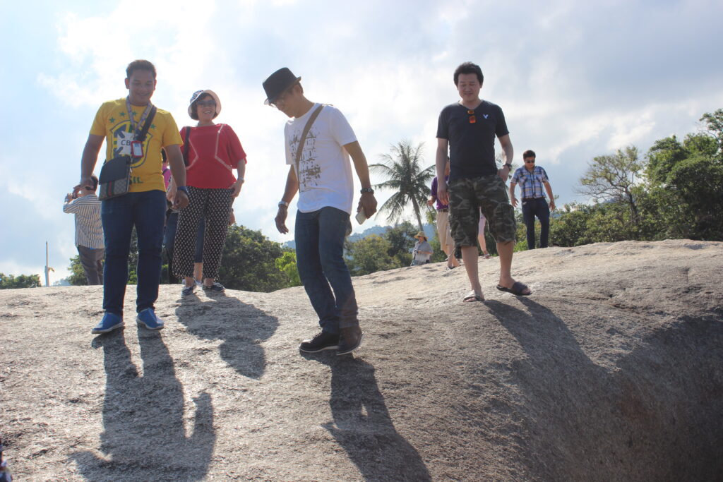 เกาะสมุย 3 วัน 2 คืน, Tour 5G - บริษัท โซดา เมนเนจเมนท์ จำกัด,