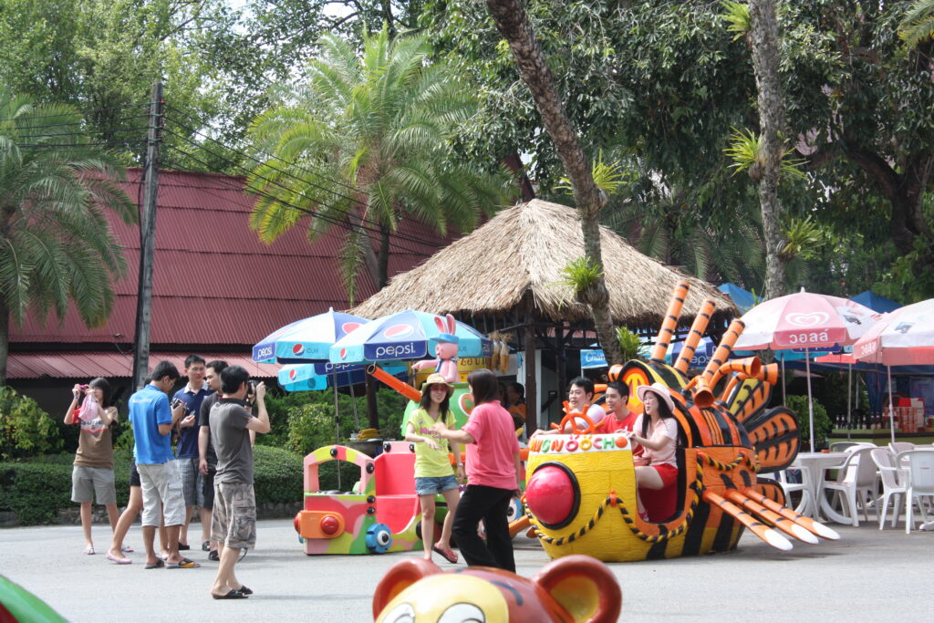 พัทยา 2 วัน 1 คืน, Tour 5G - บริษัท โซดา เมนเนจเมนท์ จำกัด,