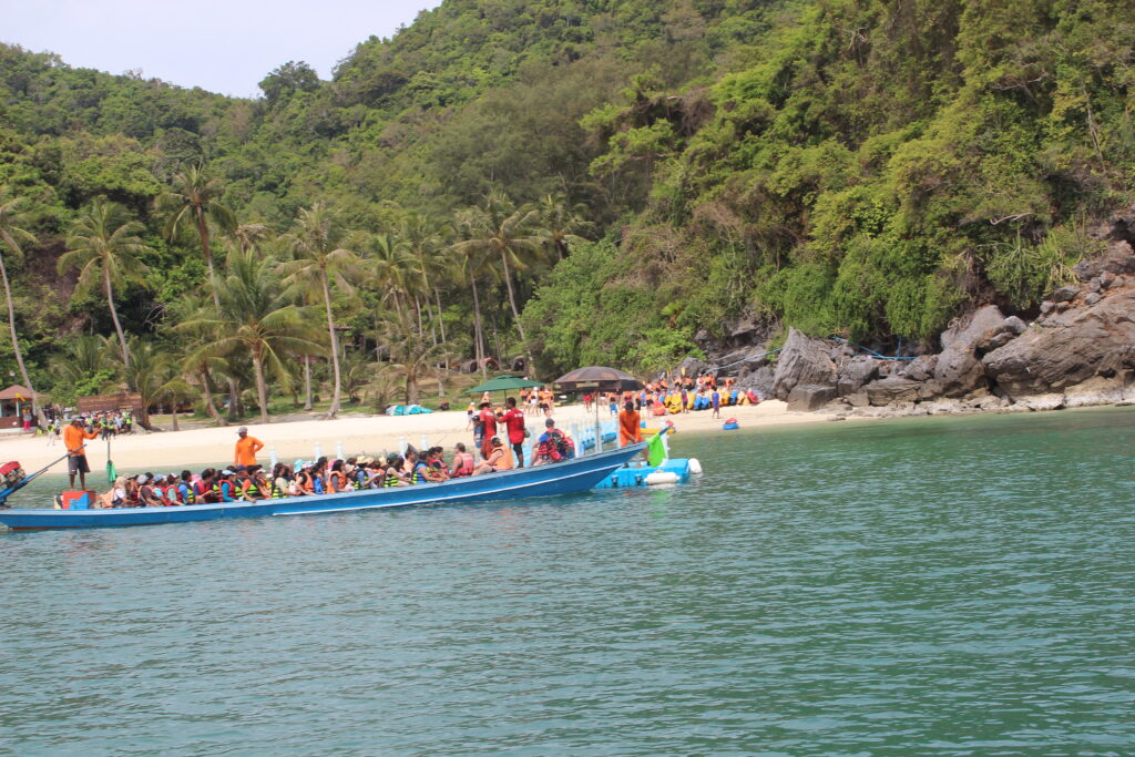 เกาะสมุย 3 วัน 2 คืน, Tour 5G - บริษัท โซดา เมนเนจเมนท์ จำกัด,