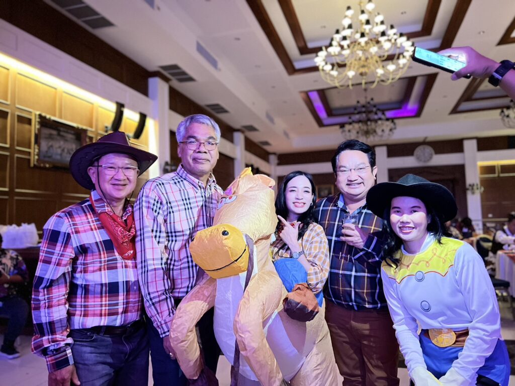 Cow boy Night MCU, Tour 5G - บริษัท โซดา เมนเนจเมนท์ จำกัด,