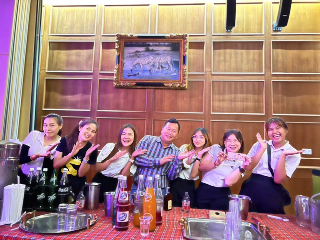 Cow boy Night MCU, Tour 5G - บริษัท โซดา เมนเนจเมนท์ จำกัด,