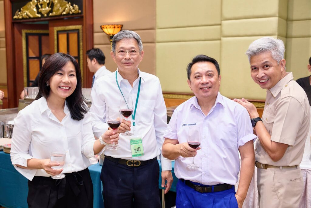 Back To School Night Party, Tour 5G - บริษัท โซดา เมนเนจเมนท์ จำกัด,