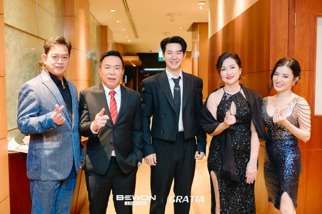 งานเลี้ยงลูกค้ารายใหญ่, Tour 5G - บริษัท โซดา เมนเนจเมนท์ จำกัด,