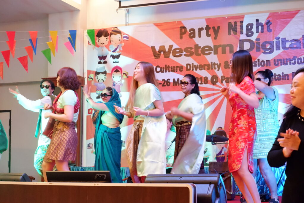 ปาร์ตี้นานาชาติ Westen Digital, Tour 5G - บริษัท โซดา เมนเนจเมนท์ จำกัด,