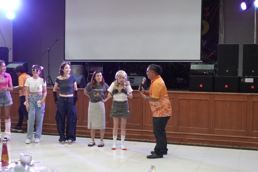 Y 2 K Party บริษัท เอเซียอัลลิแอนซ์ ฯ, Tour 5G - บริษัท โซดา เมนเนจเมนท์ จำกัด,