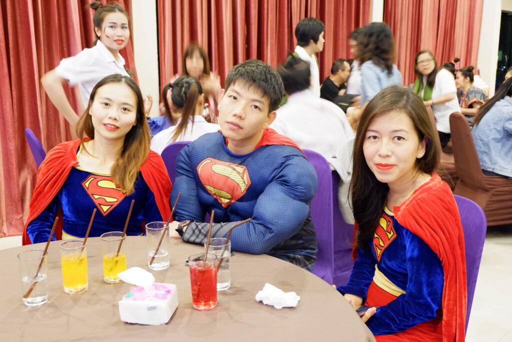 Hero night party, Tour 5G - บริษัท โซดา เมนเนจเมนท์ จำกัด,