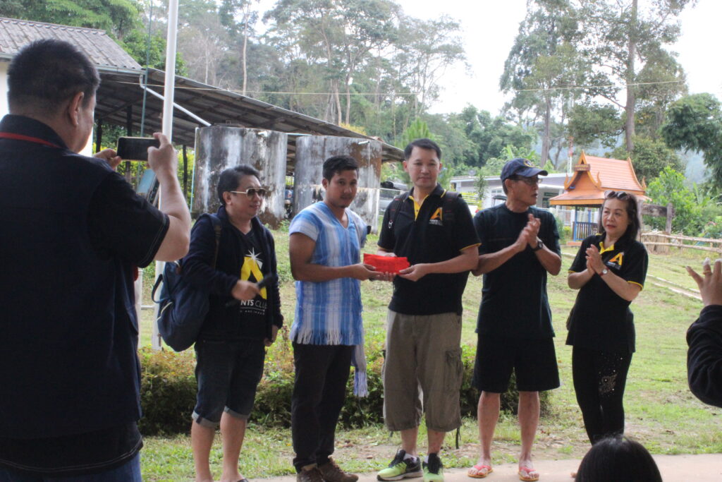 โครงการคลายหนาวให้เท้าหนู, Tour 5G - บริษัท โซดา เมนเนจเมนท์ จำกัด,