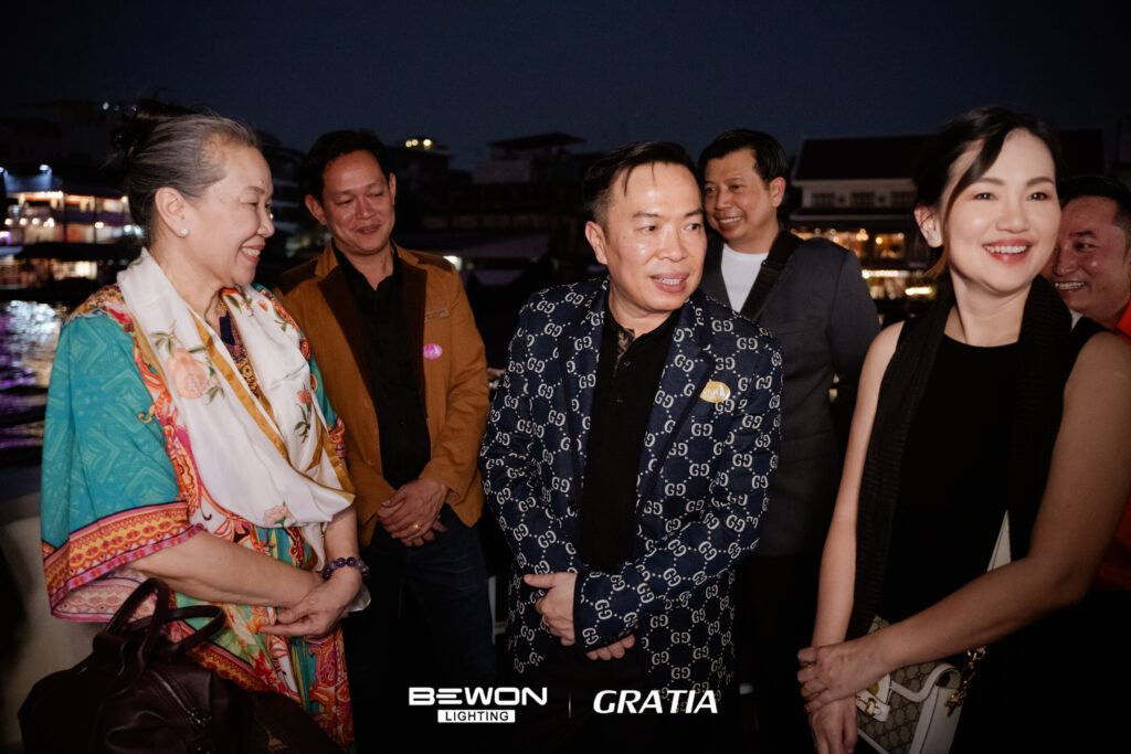 ล่องเรือ ดินเนอร์เจ้าพระยา, Tour 5G - บริษัท โซดา เมนเนจเมนท์ จำกัด,
