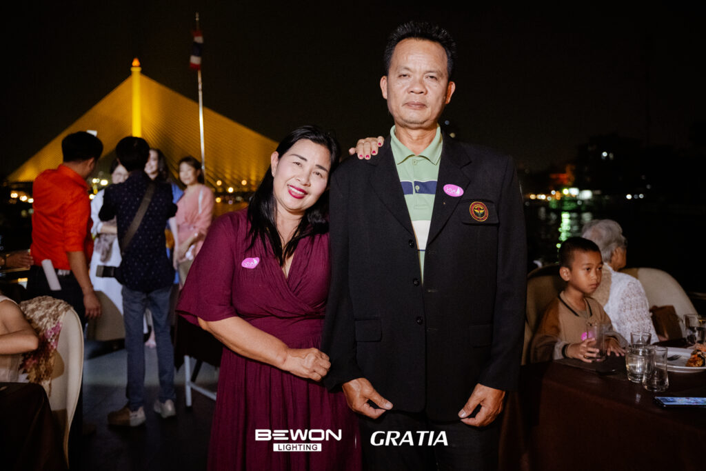 ล่องเรือ ดินเนอร์เจ้าพระยา, Tour 5G - บริษัท โซดา เมนเนจเมนท์ จำกัด,