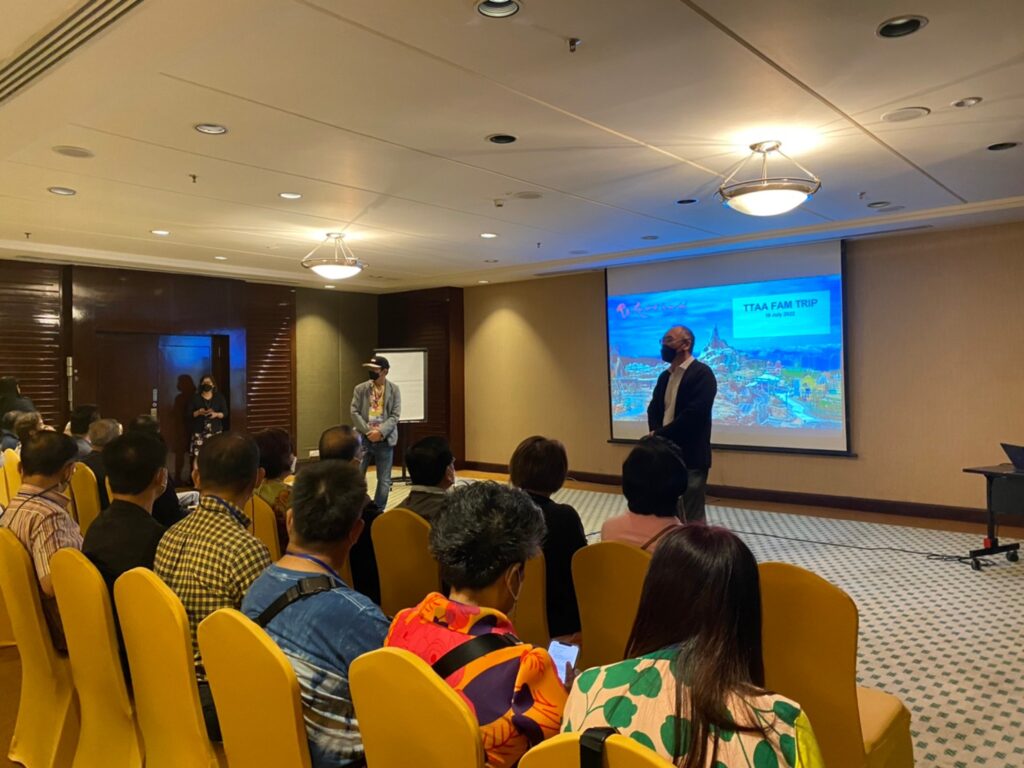โปรแกรม มาเลเซีย สิงคโปร์, Tour 5G - บริษัท โซดา เมนเนจเมนท์ จำกัด,