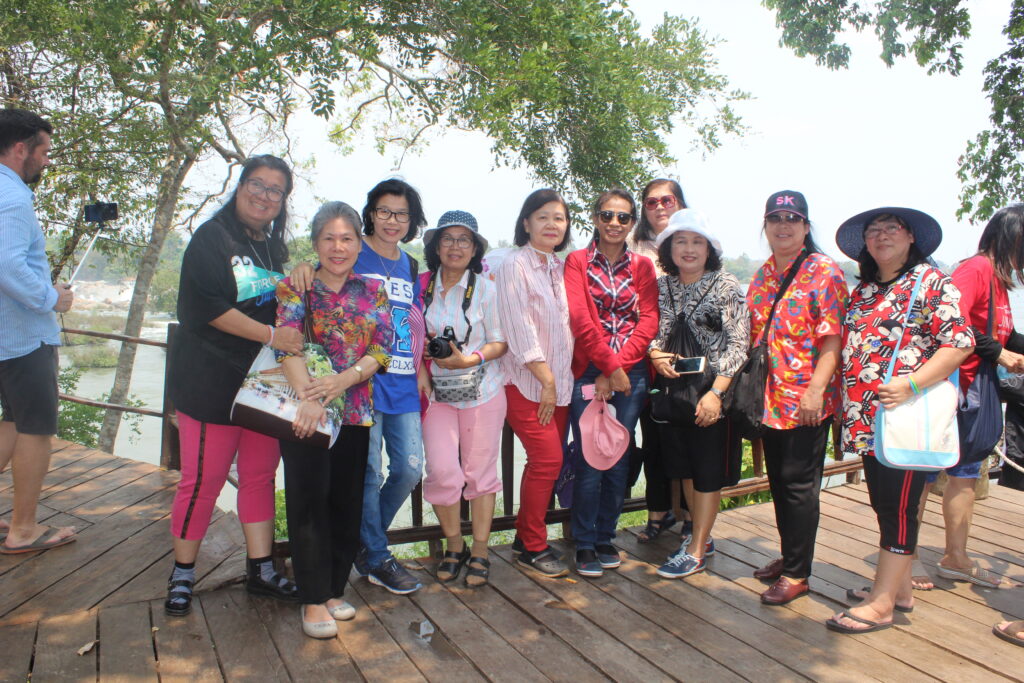 โปรแกรมลาวใต้ หลีผี คอนพะเพ็ง, Tour 5G - บริษัท โซดา เมนเนจเมนท์ จำกัด,