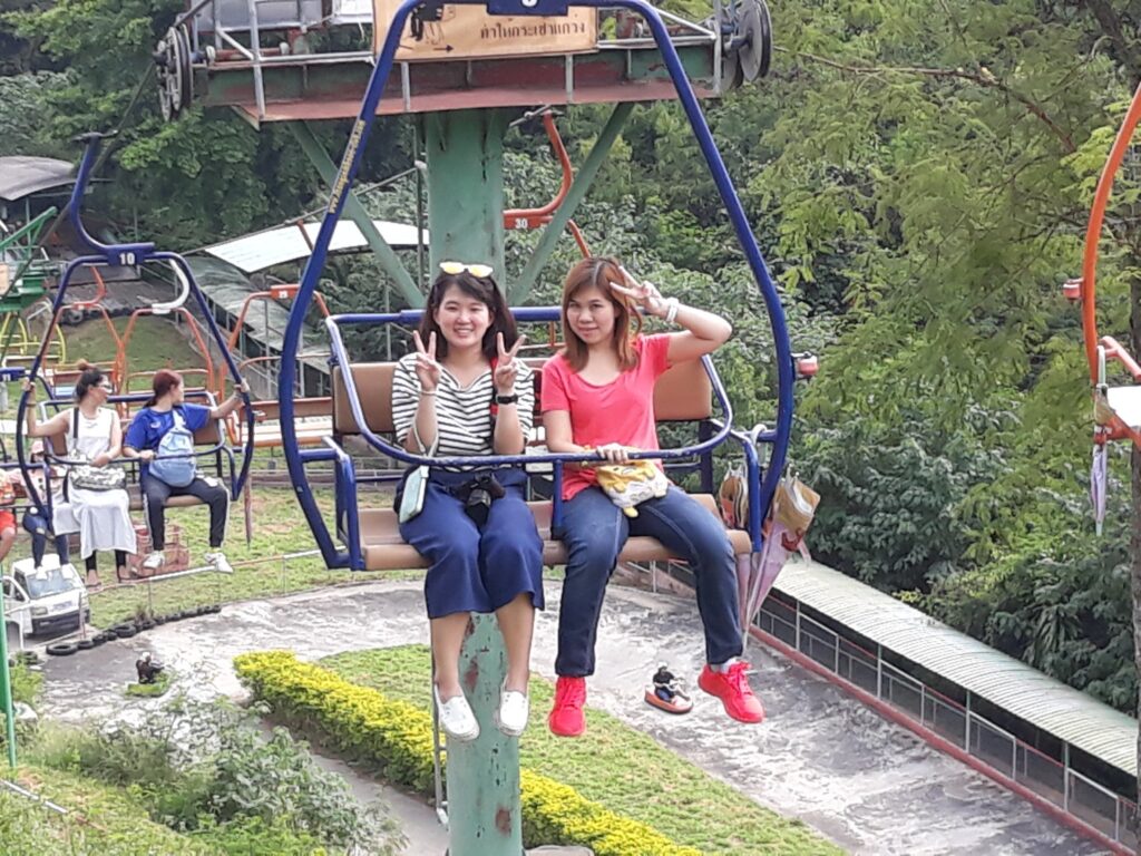 ปากช่อง 2 วัน 1 คืน บริษัท พัทยาฟู้ดส์ จำกัด รุ่นที่ 3, Tour 5G - บริษัท โซดา เมนเนจเมนท์ จำกัด,
