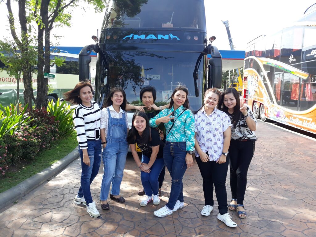 ปากช่อง 2 วัน 1 คืน บริษัท พัทยาฟู้ดส์ จำกัด รุ่นที่ 3, Tour 5G - บริษัท โซดา เมนเนจเมนท์ จำกัด,