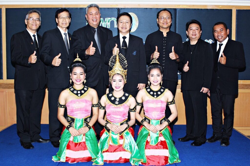 ทัวร์สุโขทัย ม.ราชภัฏสวนดุสิต, Tour 5G - บริษัท โซดา เมนเนจเมนท์ จำกัด,
