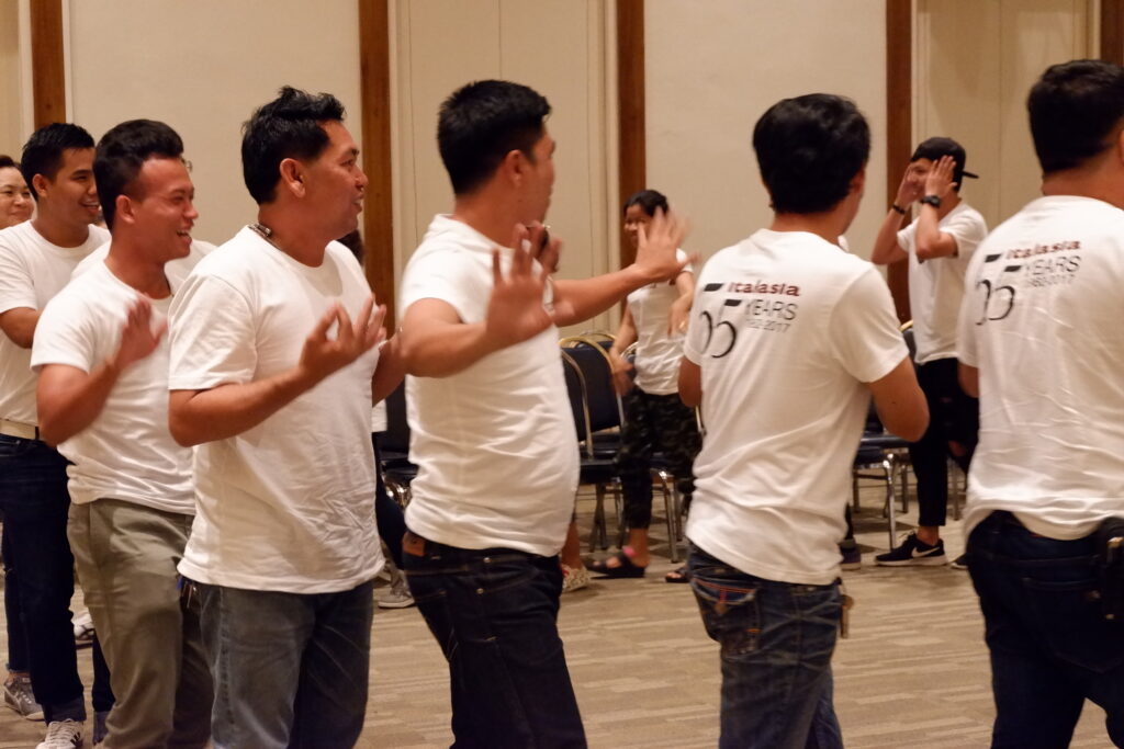 บริษัท อิตาเลเซีย จำกัด, Tour 5G - บริษัท โซดา เมนเนจเมนท์ จำกัด,