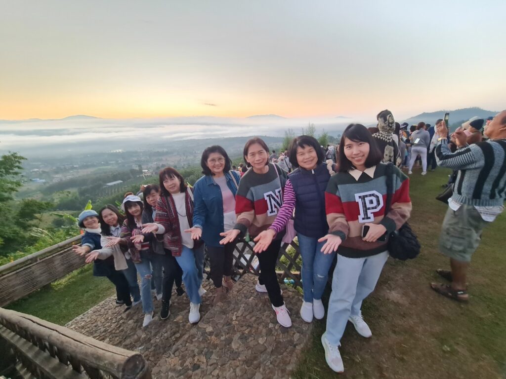 ทัวร์ทะเลหมอกหยุ่นไหล อ.ปาย จ.แม่ฮ่องสอน, Tour 5G - บริษัท โซดา เมนเนจเมนท์ จำกัด,