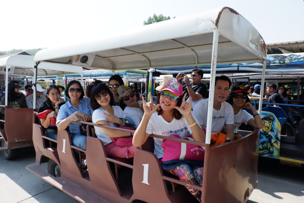 ปากช่อง 2 วัน 1 คืน บจก. พัทยาฟู้ดส์ รุ่นที่ 2, Tour 5G - บริษัท โซดา เมนเนจเมนท์ จำกัด,