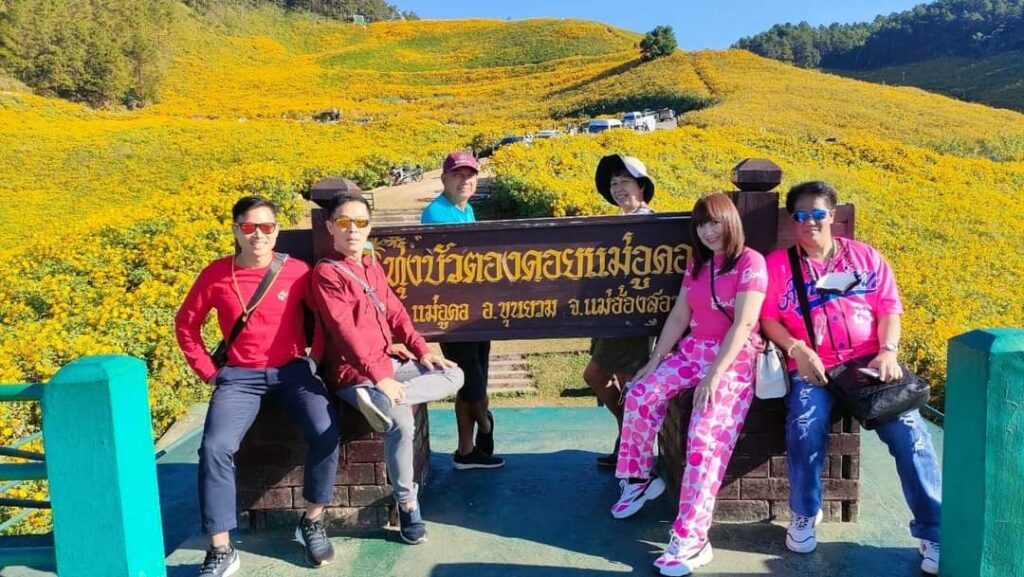 ทุ่งบัวตอง ดอยแม่อูคอ จ.แม่ฮ่องสอน, Tour 5G - บริษัท โซดา เมนเนจเมนท์ จำกัด,