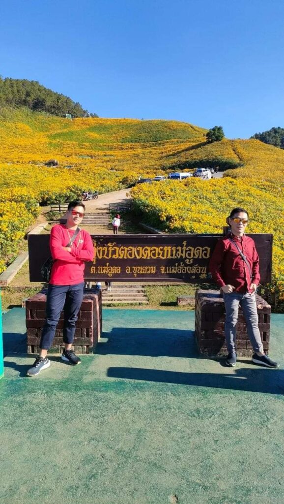 ทุ่งบัวตอง ดอยแม่อูคอ จ.แม่ฮ่องสอน, Tour 5G - บริษัท โซดา เมนเนจเมนท์ จำกัด,