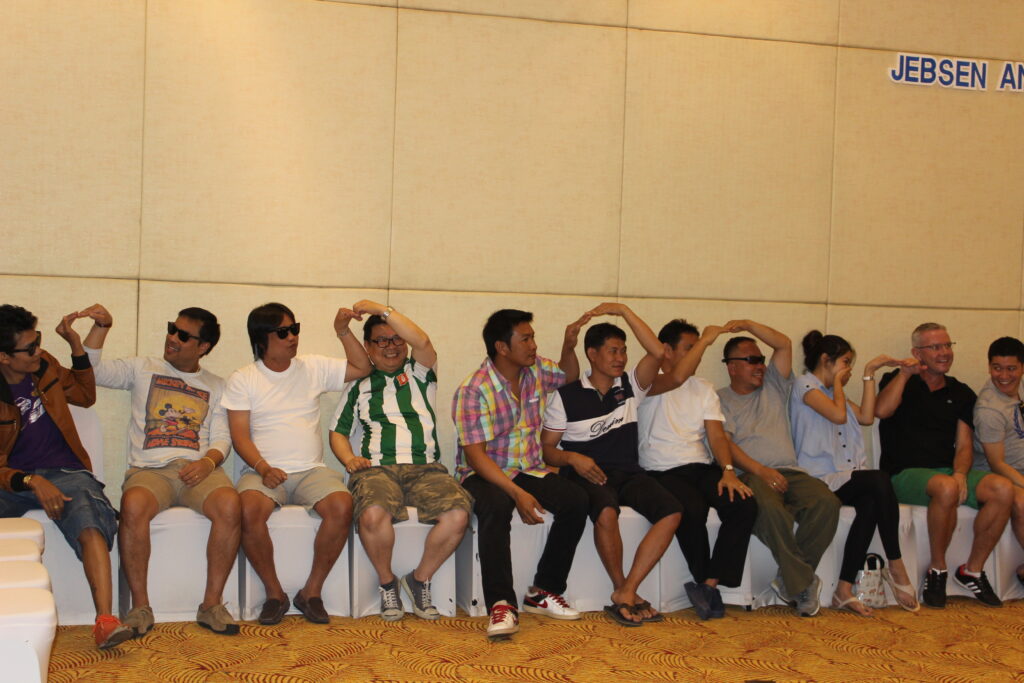 บริษัท เจ๊บเซ่น แอนด์ เจ๊สเซ่น จำกัด, Tour 5G - บริษัท โซดา เมนเนจเมนท์ จำกัด,