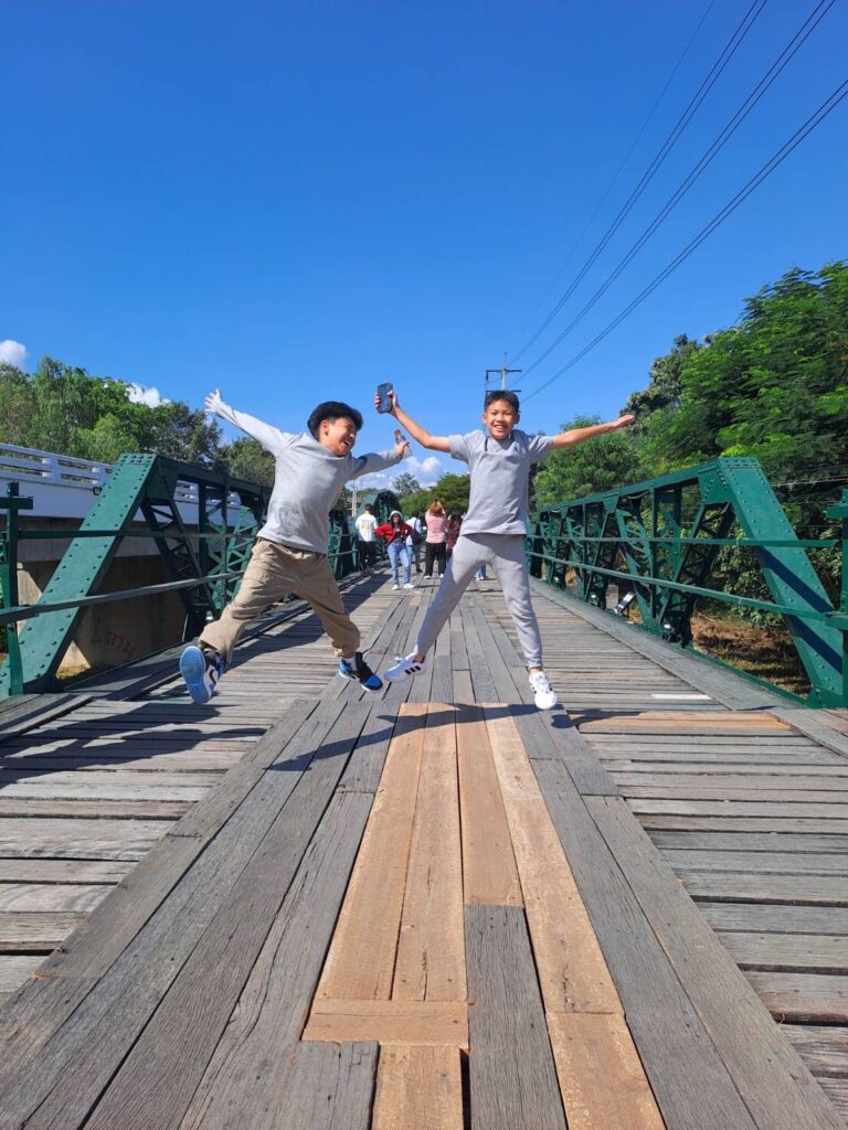 ทัวร์สะพานประวัติศาสตร์ ปาย จ.แม่ฮ่องสอน, Tour 5G - บริษัท โซดา เมนเนจเมนท์ จำกัด,