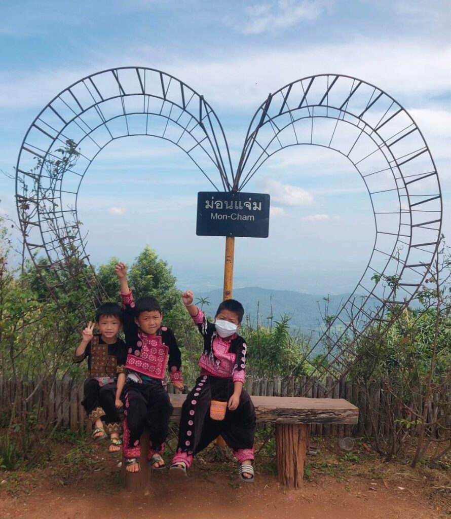 ทัวร์ดอยอินทนนท์ บริษัท ซองเซน ฯ, Tour 5G - บริษัท โซดา เมนเนจเมนท์ จำกัด,