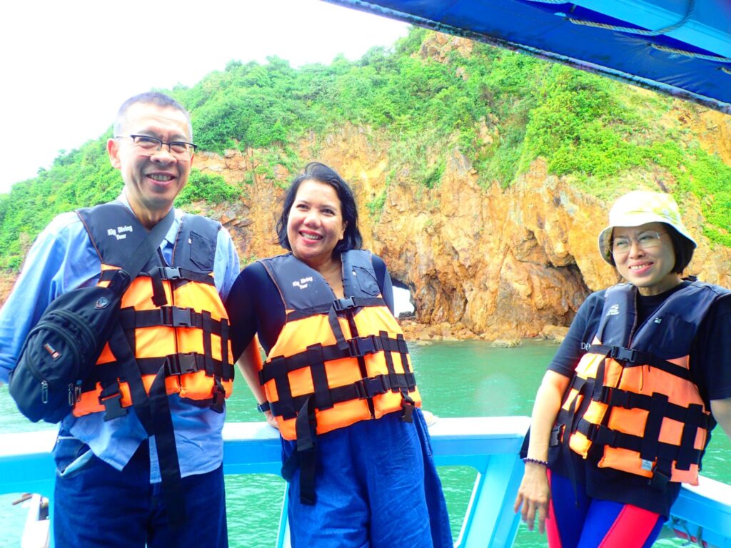 ทัวร์เกาะทะลุ เกาะสิงห์ จ.ประจวบฯ, Tour 5G - บริษัท โซดา เมนเนจเมนท์ จำกัด,