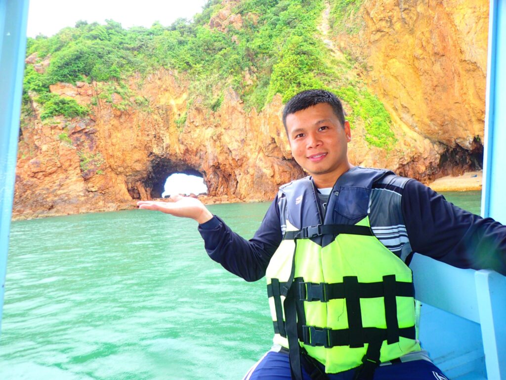 ทัวร์เกาะทะลุ เกาะสิงห์ จ.ประจวบฯ, Tour 5G - บริษัท โซดา เมนเนจเมนท์ จำกัด,