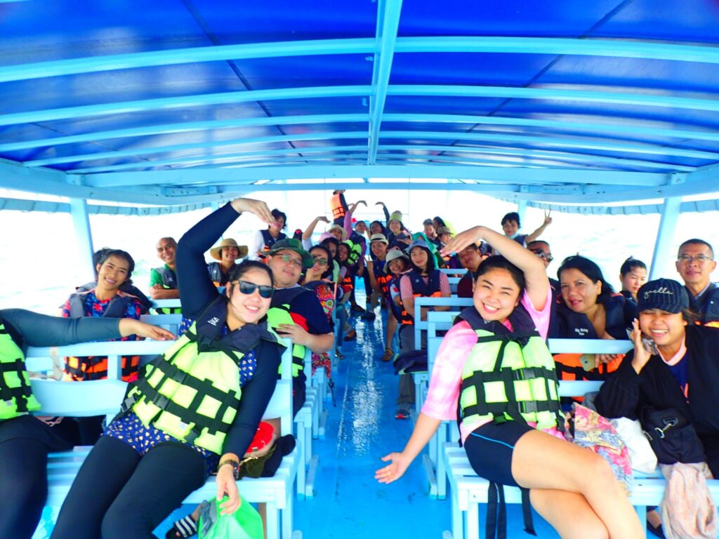 ทัวร์เกาะทะลุ เกาะสิงห์ จ.ประจวบฯ, Tour 5G - บริษัท โซดา เมนเนจเมนท์ จำกัด,
