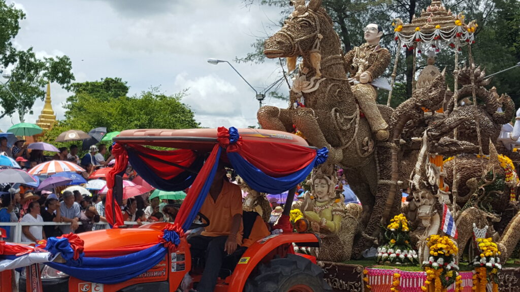 ทัวร์แห่เทียน เข้าพรรษา จ.อุบลราชธานี, Tour 5G - บริษัท โซดา เมนเนจเมนท์ จำกัด,