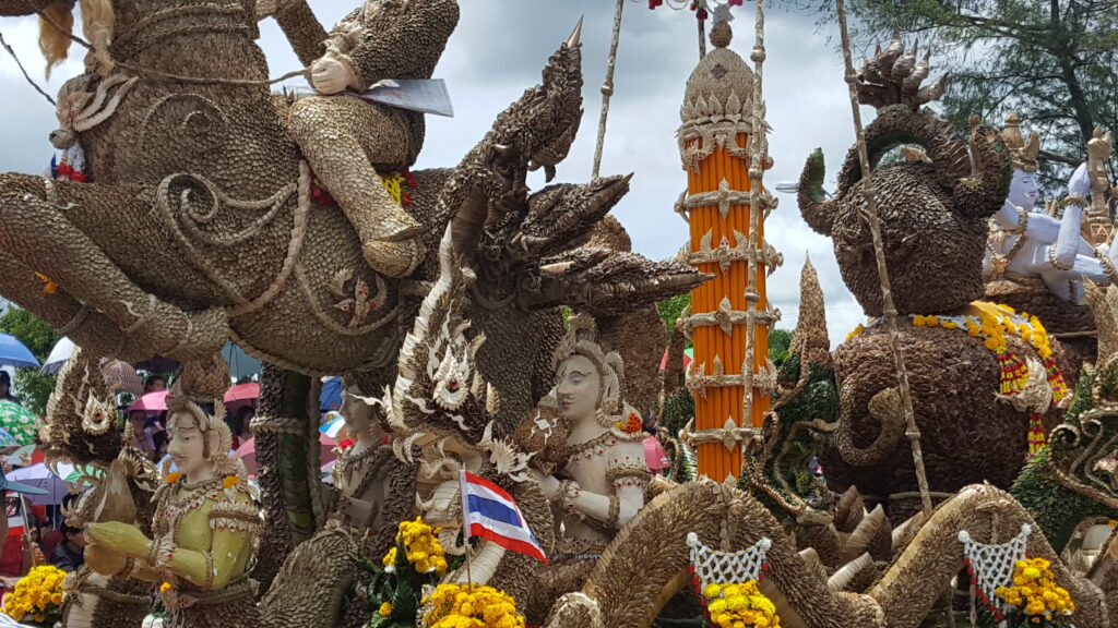 ทัวร์แห่เทียน เข้าพรรษา จ.อุบลราชธานี, Tour 5G - บริษัท โซดา เมนเนจเมนท์ จำกัด,