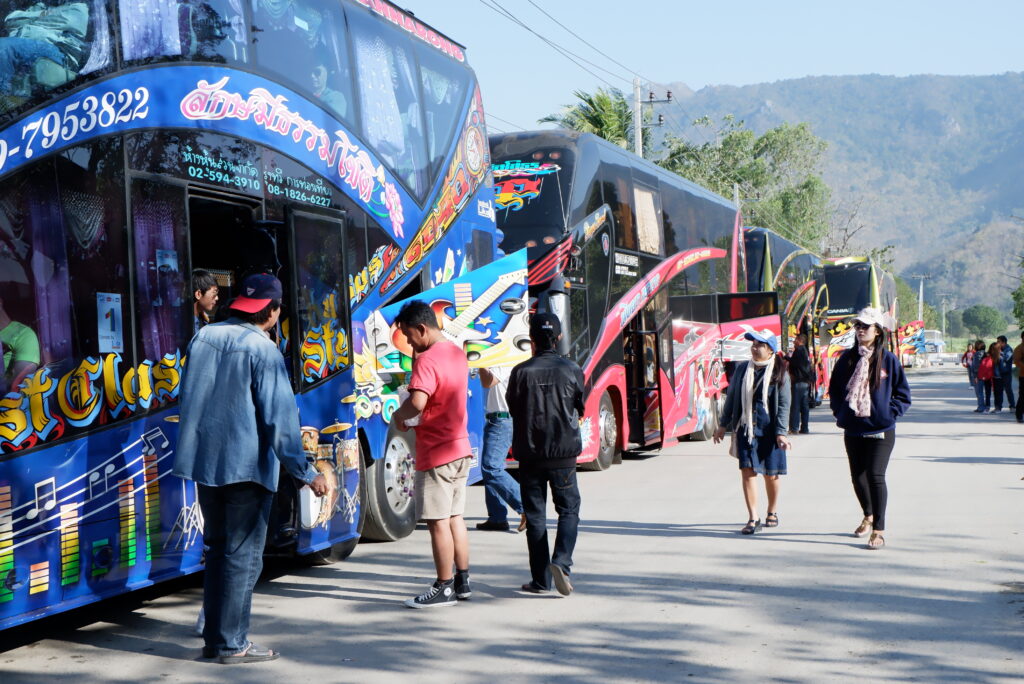 ปากช่อง 2 วัน 1 คืน บริษัท พัทยาฟู้ดส์ รุ่นที่ 2, Tour 5G - บริษัท โซดา เมนเนจเมนท์ จำกัด,