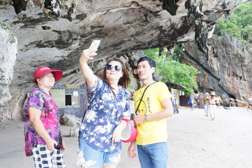 ภูเก็ต พังงา 3 วัน 2 คืน บริษัทวินเทอร์เออร์, Tour 5G - บริษัท โซดา เมนเนจเมนท์ จำกัด,
