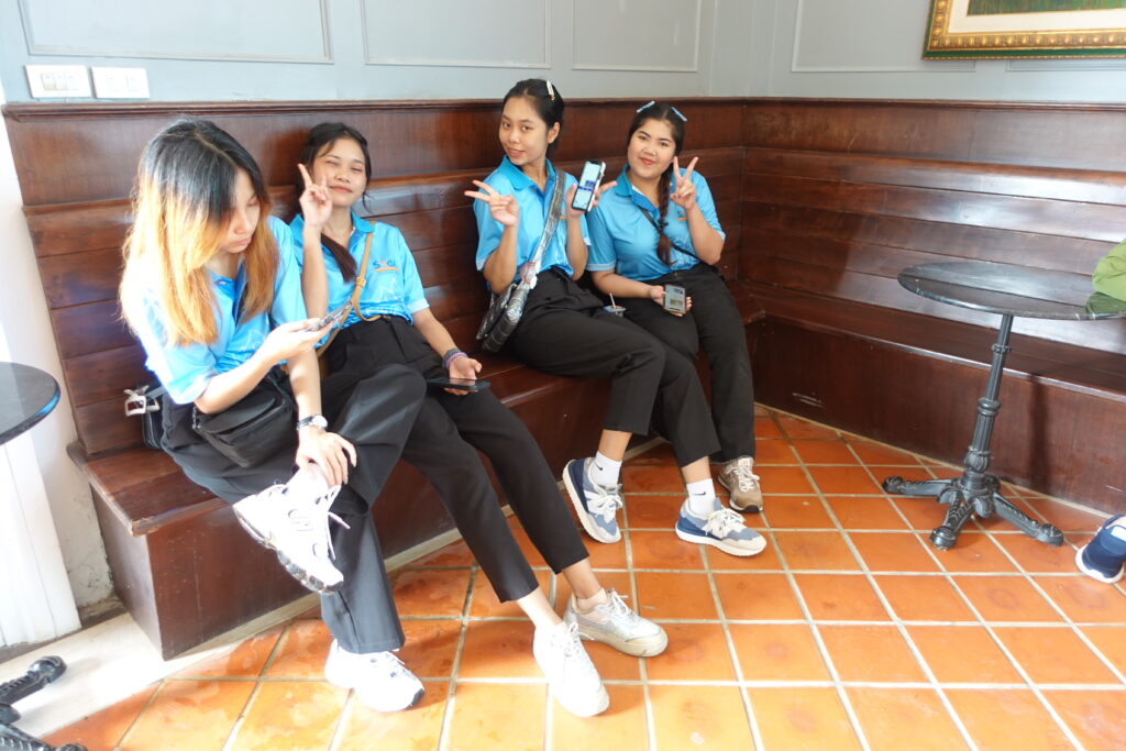 ปากช่อง 2 วัน 1 คืน บริษัท เอเซีย อัลลิแอนซ์ จำกัด, Tour 5G - บริษัท โซดา เมนเนจเมนท์ จำกัด,