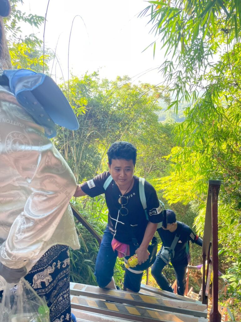 ถ้ำนาคา อุดร - บึงกาฬ - นครพนม 3 วัน 2 คืน จอยทัวร์, Tour 5G - บริษัท โซดา เมนเนจเมนท์ จำกัด,