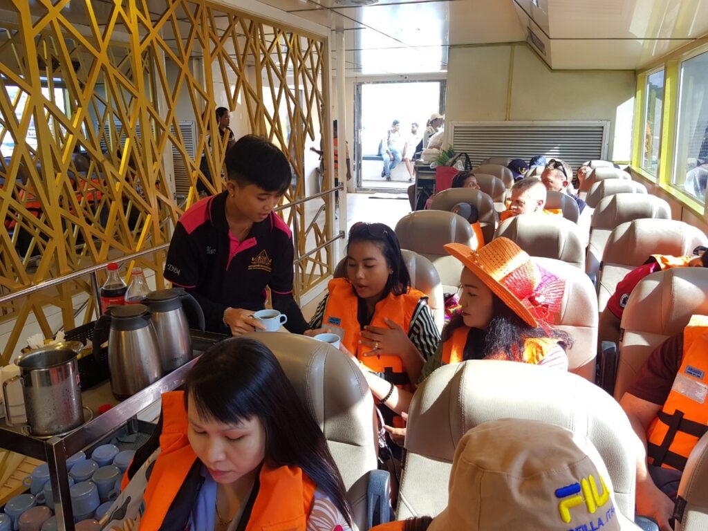 ภูเก็ต - พังงา 3 วัน 2 คืน จอยทัวร์, Tour 5G - บริษัท โซดา เมนเนจเมนท์ จำกัด,