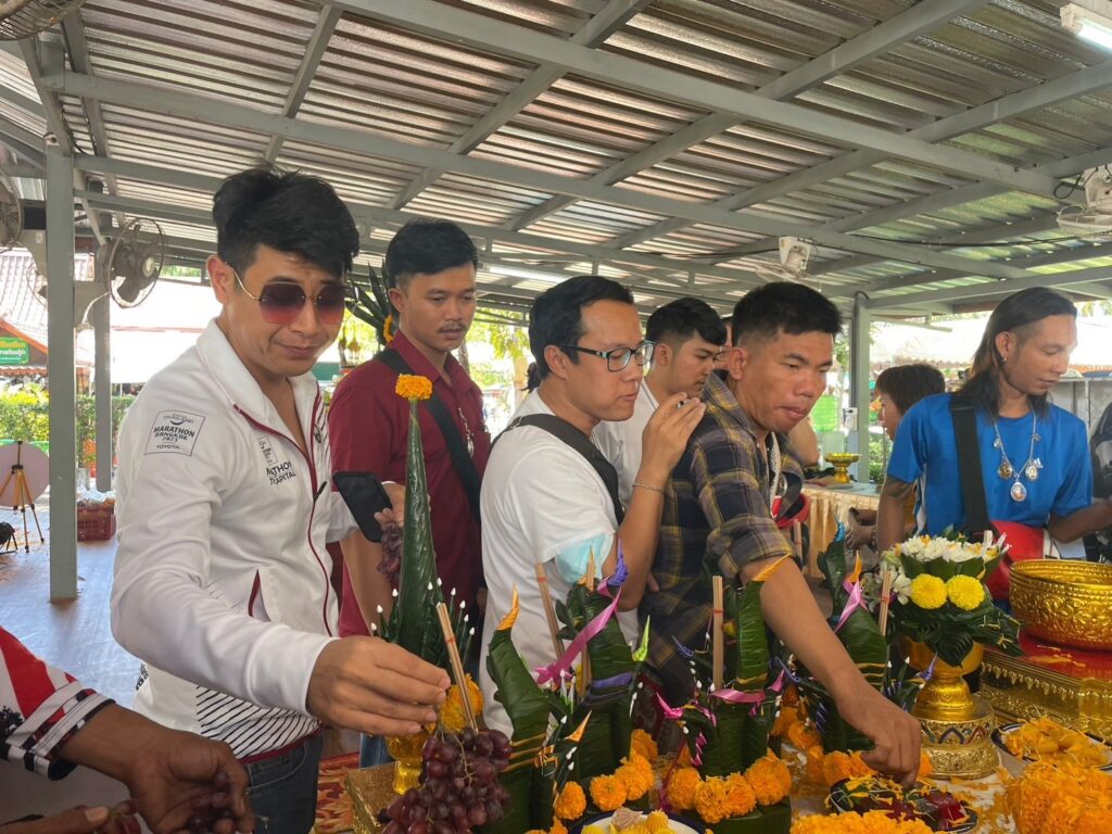 ถ้านาคา อุดร บึงกาฬ นครพนม 3 วัน 2 คืน จอยทัวร์, Tour 5G - บริษัท โซดา เมนเนจเมนท์ จำกัด,