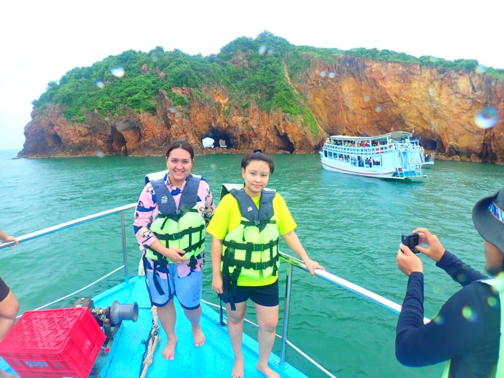ดำน้ำเกาะทะลุ เกาะสิงห์ จ.ประจวบฯ สหกรณ์ออมทรัพย์ทหารผ่านศึก, Tour 5G - บริษัท โซดา เมนเนจเมนท์ จำกัด,