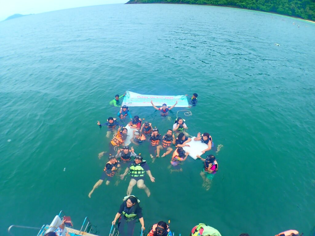ดำน้ำเกาะทะลุ เกาะสิงห์ จ.ประจวบฯ สหกรณ์ออมทรัพย์ทหารผ่านศึก, Tour 5G - บริษัท โซดา เมนเนจเมนท์ จำกัด,