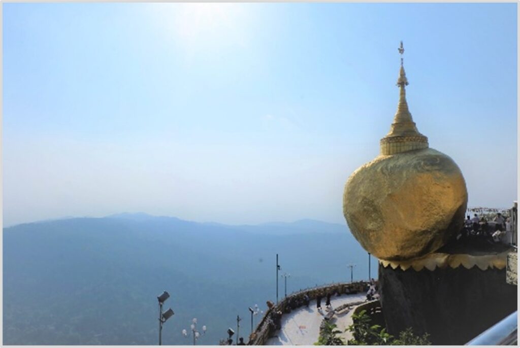 พระธาตุอินทร์แขวน
